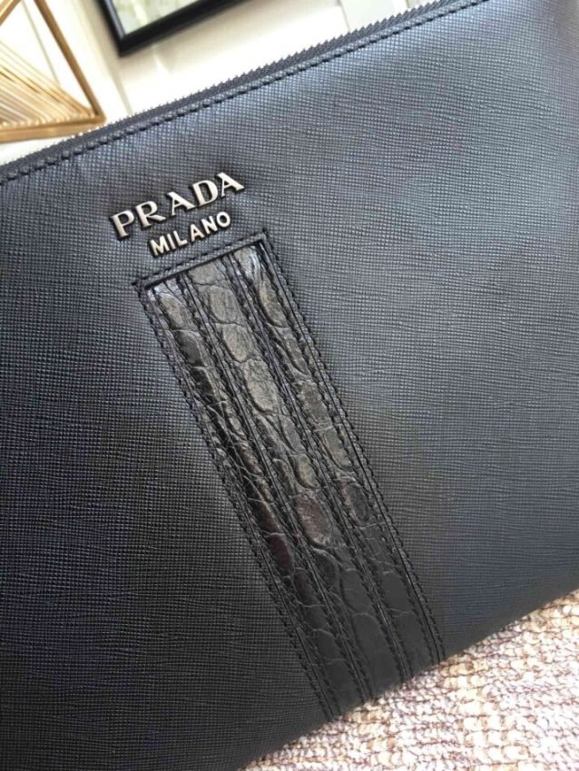 1532317889_3410952217_2 Replica Prada Large Pouch Black - 图片 3