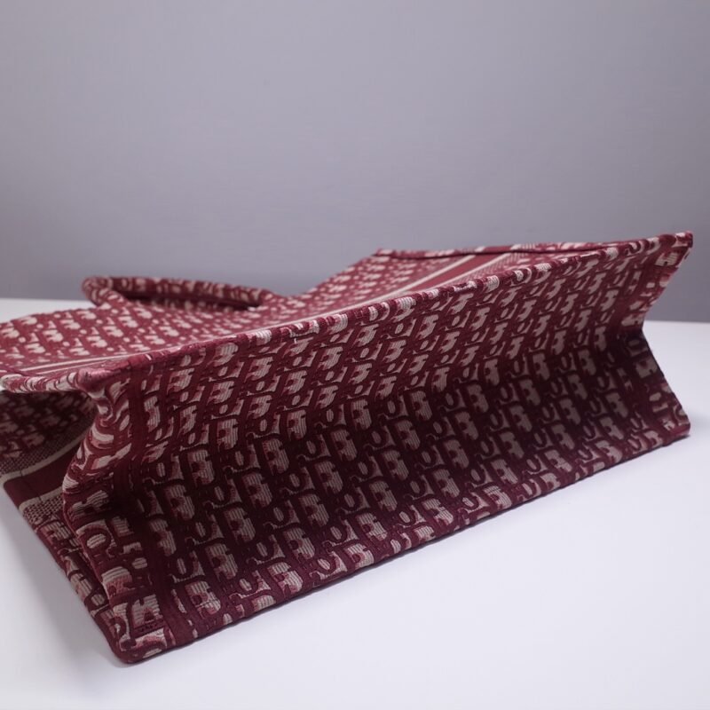 1546920710_2676192591_5 Replica Dior Tote Book Red Print - 图片 4