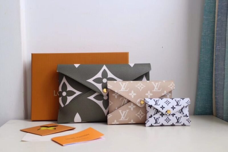 1553831231_3620970893_0 Replica Louis Vuitton Kirigami Pochette Pouch Nude