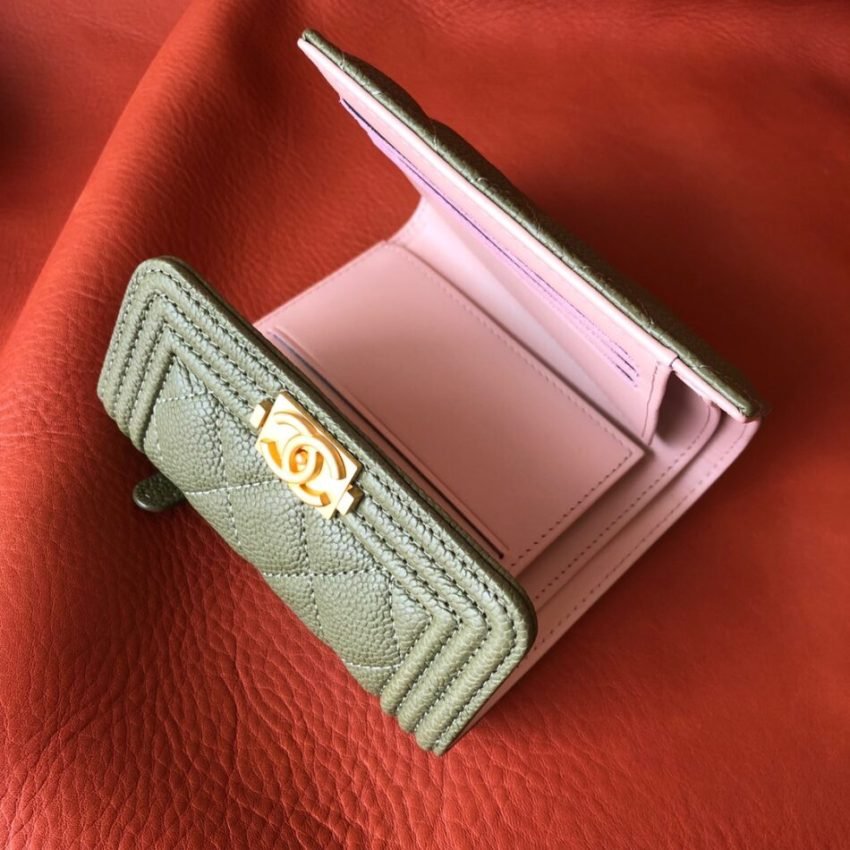 1559654113_2727788796_8 Replica Chanel Le Boy Compact Wallet - 图片 13