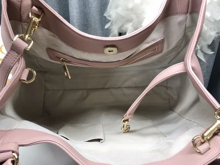 1a038be1c4064d11 Replica GUCCI SOHO INTERLOCKING G - 图片 3