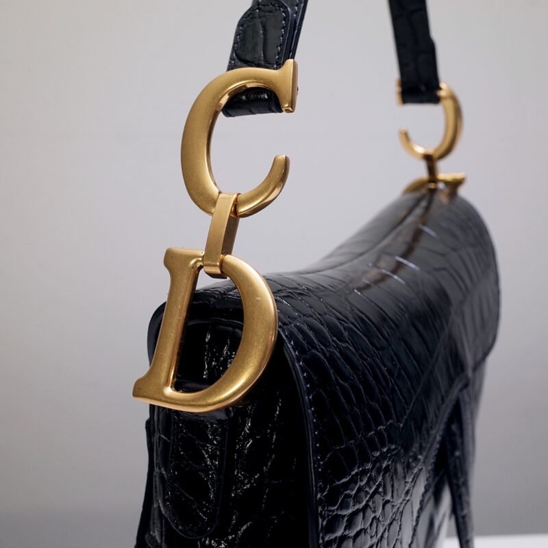 20200103_i1578022994_795_1 Replica Dior Saddle Bag Crocodile Black - 图片 3