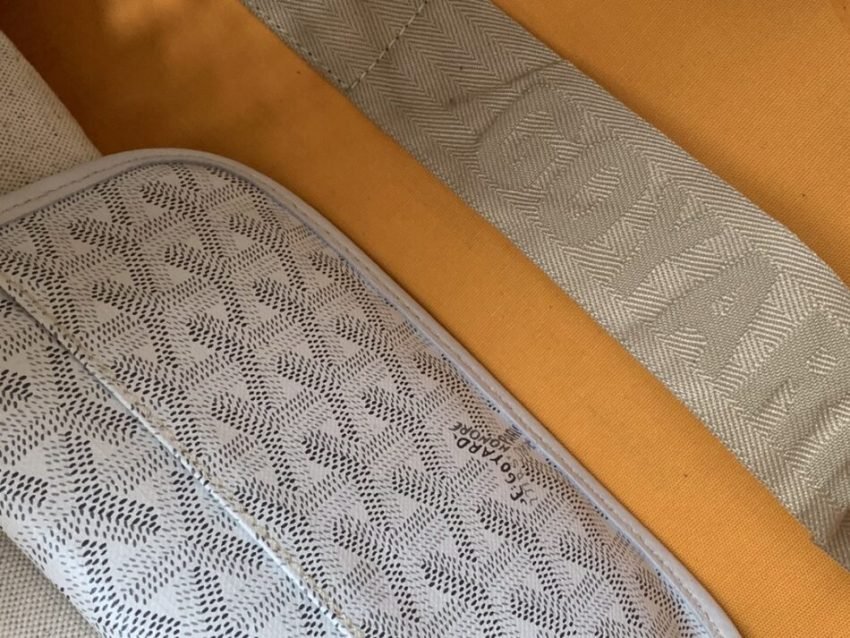 20200105_i1578155288_1229_7 Replica Goyard Hardy White - 图片 3