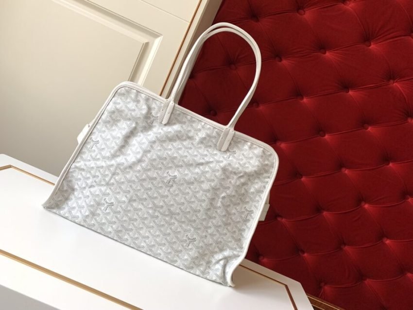 20200105_i1578155288_5136_2 Replica Goyard Hardy White - 图片 6