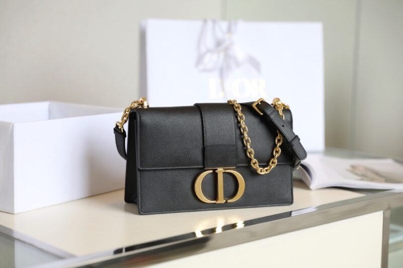 20201014_i1602668463_8730_0 Replica Dior 30 Montaigne Black Grain