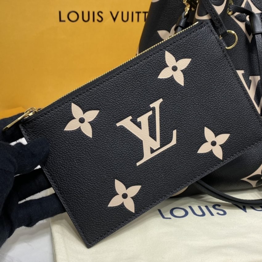 20210513_i1620906102_2508_6 Replica Louis Vuitton NeoNoe BB Black - 图片 3
