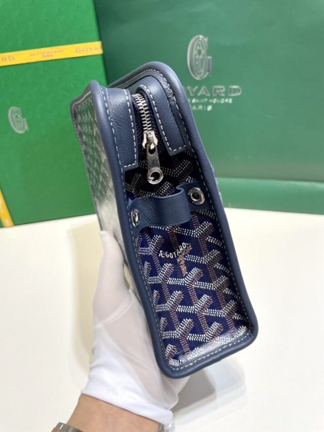 20211010_i1633846633_3206_4 Replica Goyard Jouvence Toiletry Bag Dark Blue - 图片 3