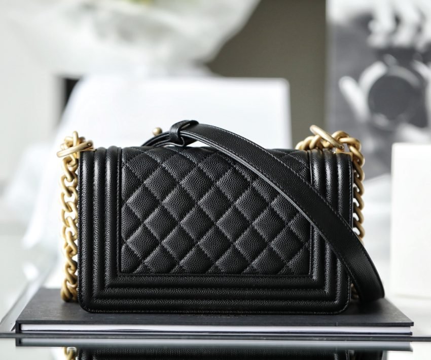 20211019_i1634621017_5662_3 Replica CHANEL Le Boy Black - 图片 8