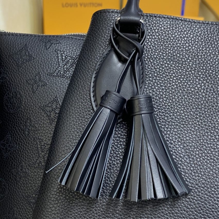 20220318_i1647603531_2465_7 Replica Louis Vuitton Humea Black - 图片 4