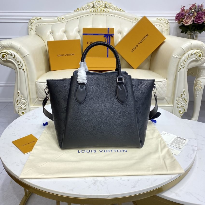 20220318_i1647603531_3973_2 Replica Louis Vuitton Humea Black - 图片 7