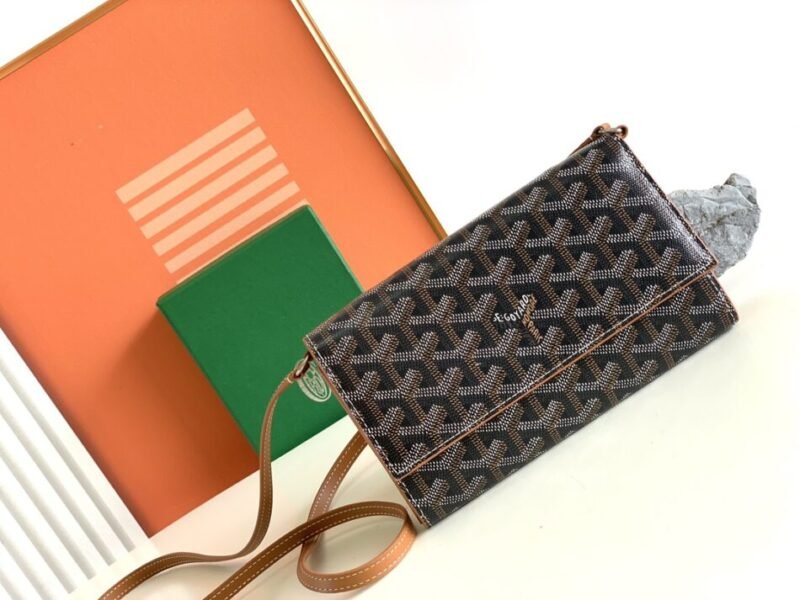 20220501_i1651383535_3908_0 Replica Goyard Varenne Continental Wallet Brown