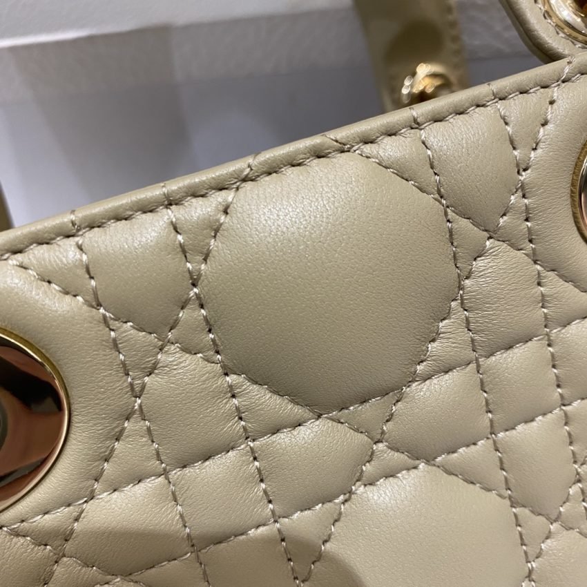 20220514_i1652521146_9835_3 Replica Dior Lady D-Joy Large Bag Caramel - 图片 9
