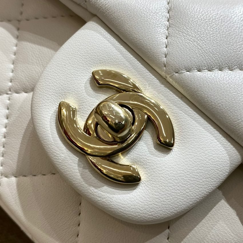 20220526_i1653496213_3912_0 Replica CHANEL CF 20 cm Lion White - 图片 9