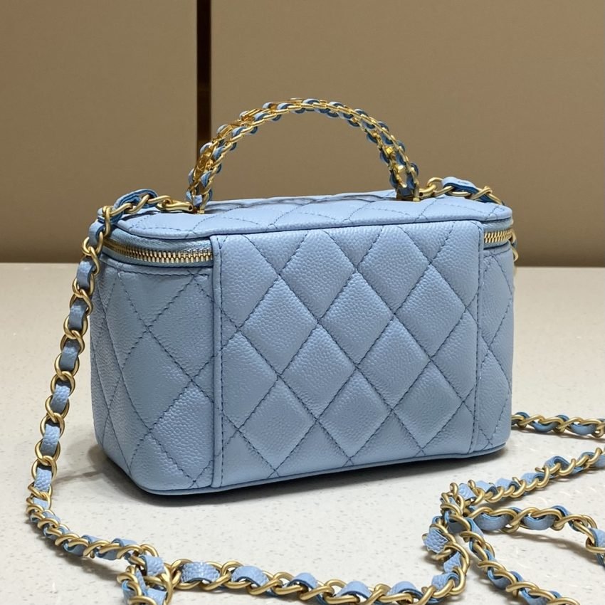 20220620_i1655735495_7850_1 Replica CHANEL 22S Handle Box Bag Blue - 图片 6