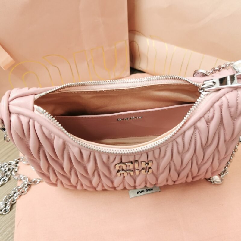 20220721_a1658334683820_2441 Replica Miu Miu Matelassé Crystal Pink - 图片 7