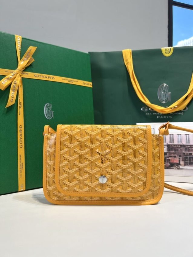 20220721_i1658334680_5744_0 Replica Goyard Plumet Pocket Wallet Yellow