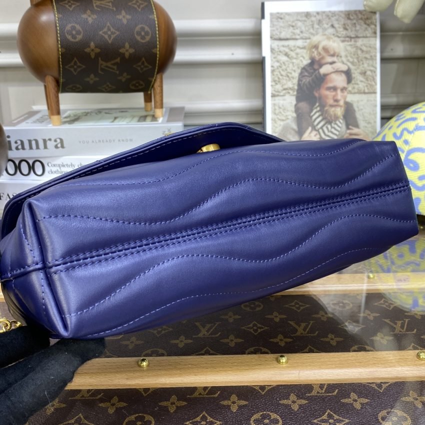 20220829_i1661773060_9088_3-1-1 Replica Louis Vuitton New Wave Blue - 图片 9