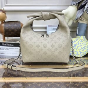 Replica Louis Vuitton Why Knot Beige