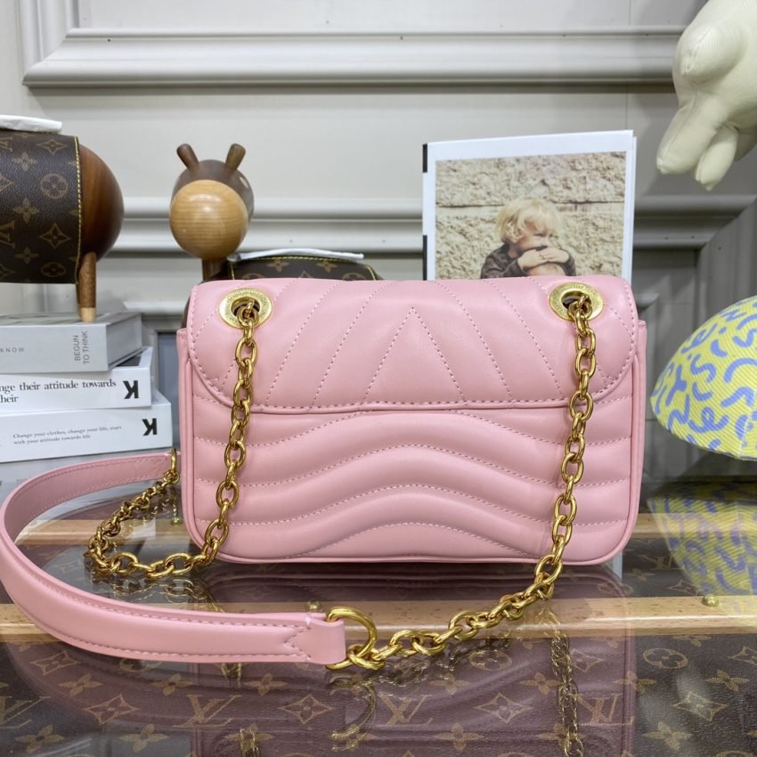 20220906_i1662461658_610_2 Replica Louis Vuitton New Wave Pink - 图片 2