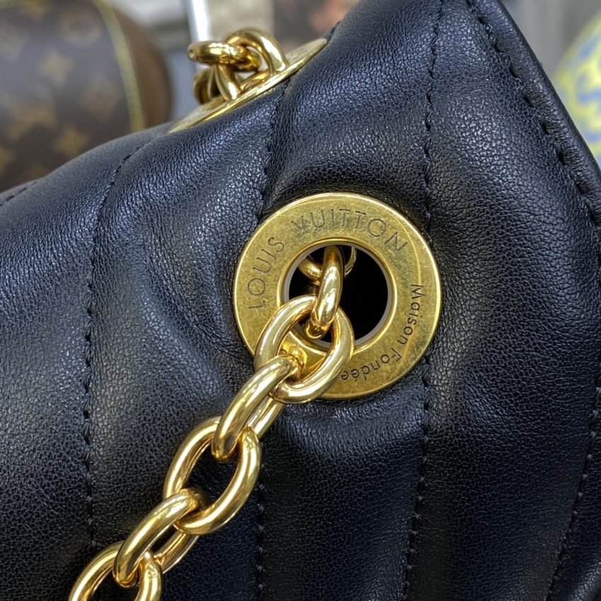 20220906_i1662461712_9461_6 Replica Louis Vuitton New Wave Black - 图片 8