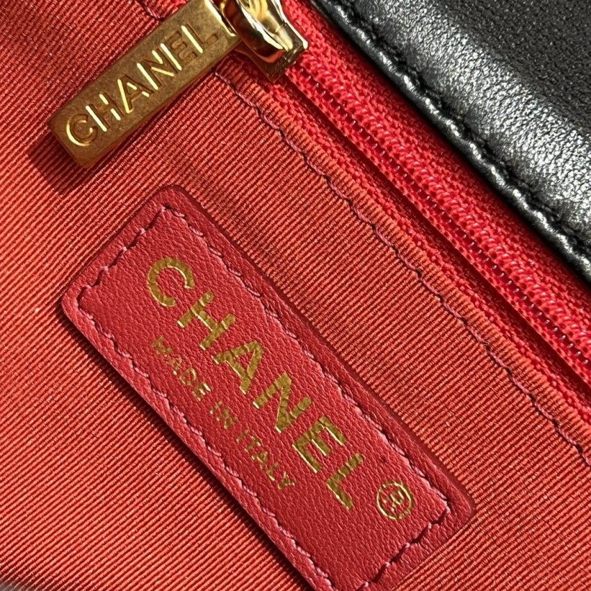 20220917_i1663389993_8747_7 Replica CHANEL Tofu Bag Black - 图片 7