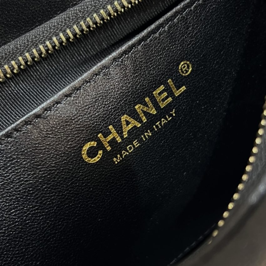 20221017_i1665983110_3467_6 Replica CHANEL 22k Hobo Underarm Bag - 图片 4