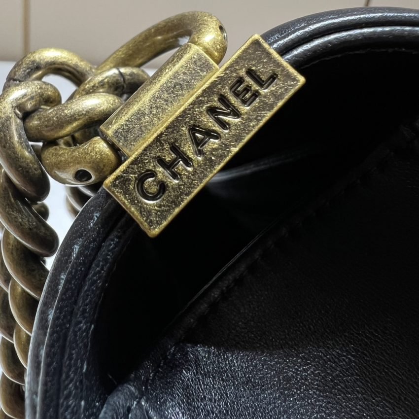 20221024_i1666548518_7561_6 Replica CHANEL Le Boy Large Black - 图片 5