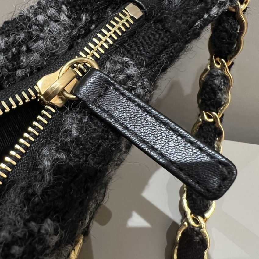20221206_i1670306960_5654_5 Replica CHANEL 22k Woolen Hobo - 图片 11
