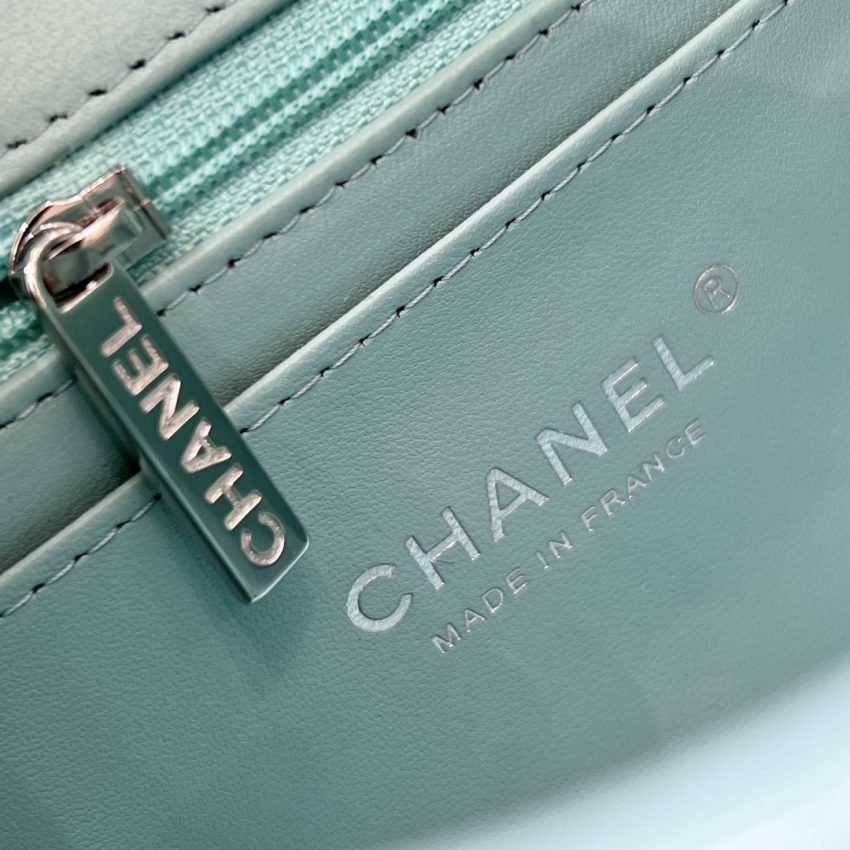 20230105_i1672859937_8074_7 Replica CHANEL Classic Flap 20cm Tiffany - 图片 7