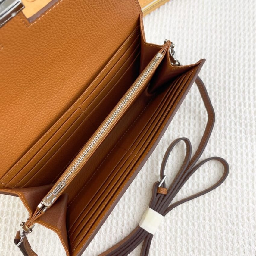 20230129_i1674954491_5118_6 Replica Hermes Constance Shoulder Wallet - 图片 6