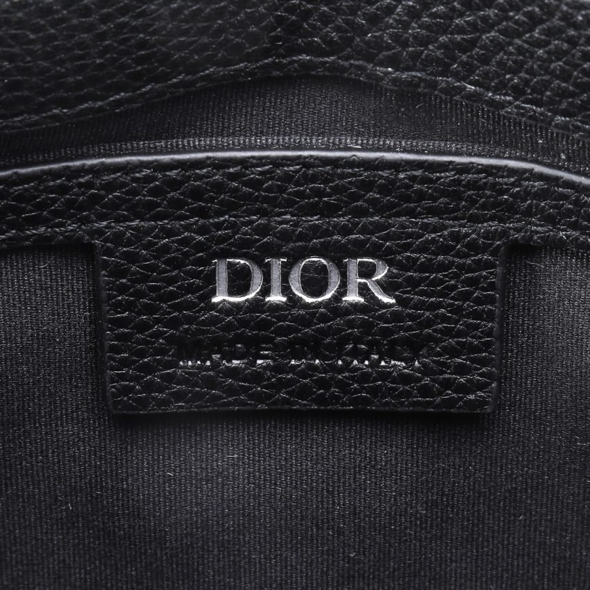 20230204_i1675496497_6984_0 Replica Dior Messenger Oblique - 图片 11
