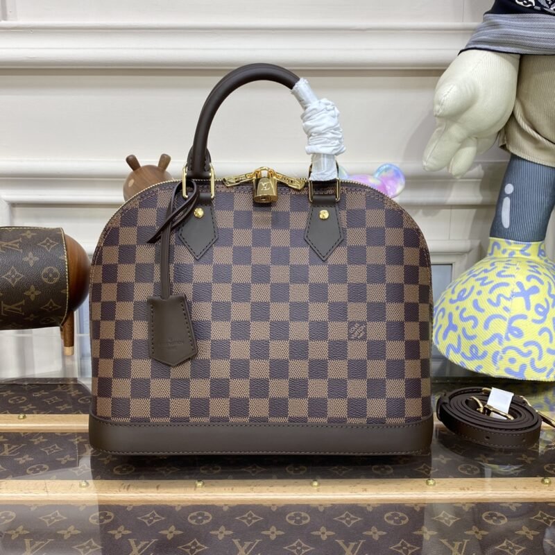 20230223_i1677155827_7861_0 Replica Louis Vuitton Alma PM