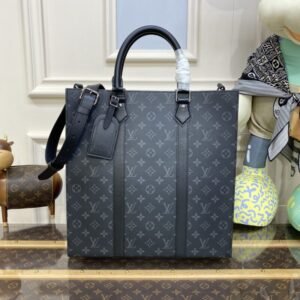 Replica Louis Vuitton Sac Plat M Black
