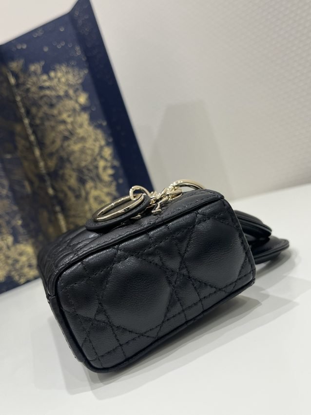 20230311_i1678507507_4111_3 Replica Dior Lady D-Joy Mini Bag Black - 图片 7