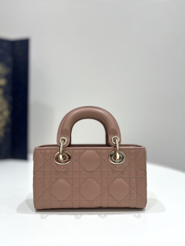 20230314_i1678772523_5377_6 Replica Dior Lady D-Joy Mini Bag Blush - 图片 7