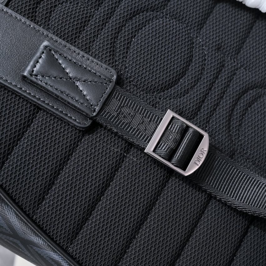 20230316_i1678906693_2651_5 Replica Dior Hit The Road Backpack Diamond Black - 图片 5