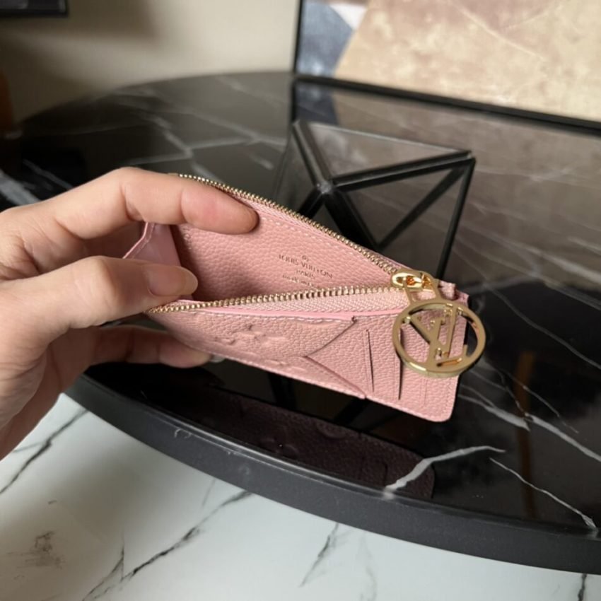 20230326_i1679800281_3281_4 Replica Louis Vuitton Romy Card Holder - 图片 3