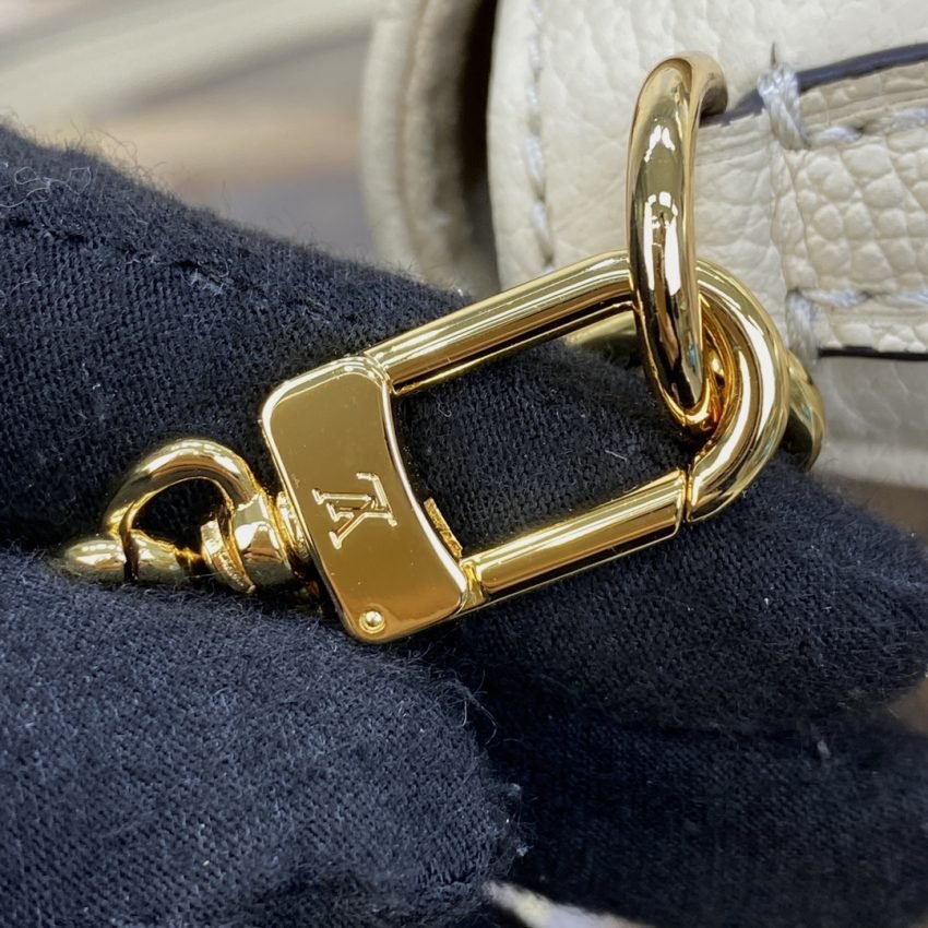 20230412_i1681304516_9021_5 Replica Louis Vuitton Wallet on Chain Ivy Full White - 图片 7