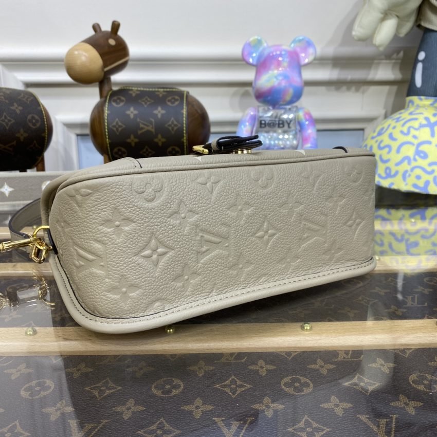 20230414_i1681465787_4477_3 Replica Louis Vuitton Nano Diane Satchel Beige - 图片 3