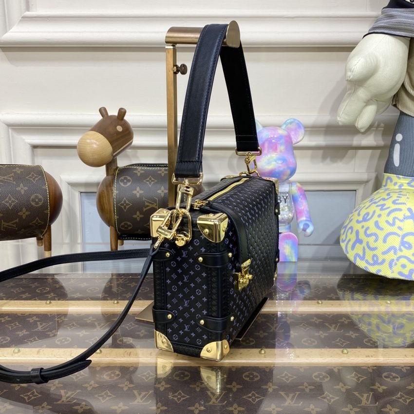 20230415_i1681554466_4848_2 Replica Louis Vuitton Side Trunk Black - 图片 3
