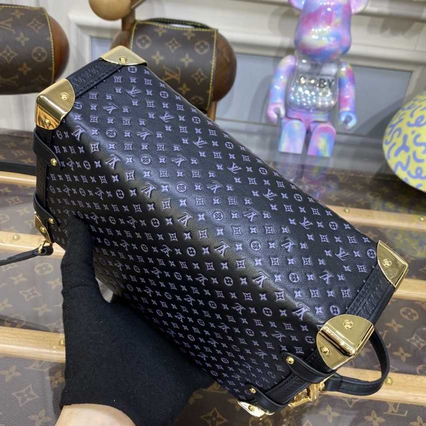 20230415_i1681554466_7175_3 Replica Louis Vuitton Side Trunk Black - 图片 5