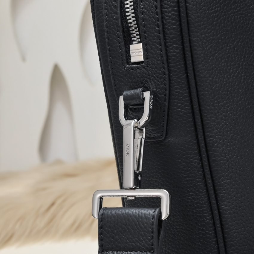 20230418_i1681753705_3905_5 Replica Dior Homme Briefcase Black - 图片 5