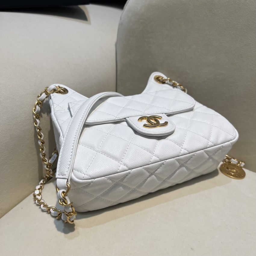 20230430_i1682842497_661_3 Replica CHANEL 23c Hobo Small White - 图片 2
