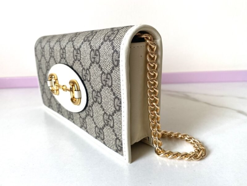 20230505_i1683246109_3338_5 Replica Gucci Horsbet Chain Clutch White - 图片 2