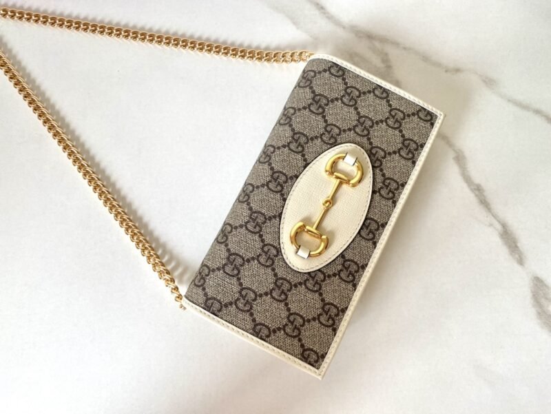 20230505_i1683246109_7384_6 Replica Gucci Horsbet Chain Clutch White - 图片 4