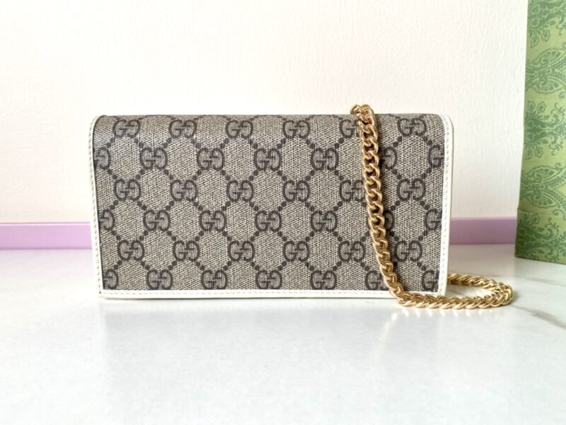 20230505_i1683246109_8920_1 Replica Gucci Horsbet Chain Clutch White - 图片 3