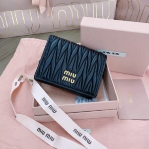 Replica Miu Miu Pocket Wallet Black