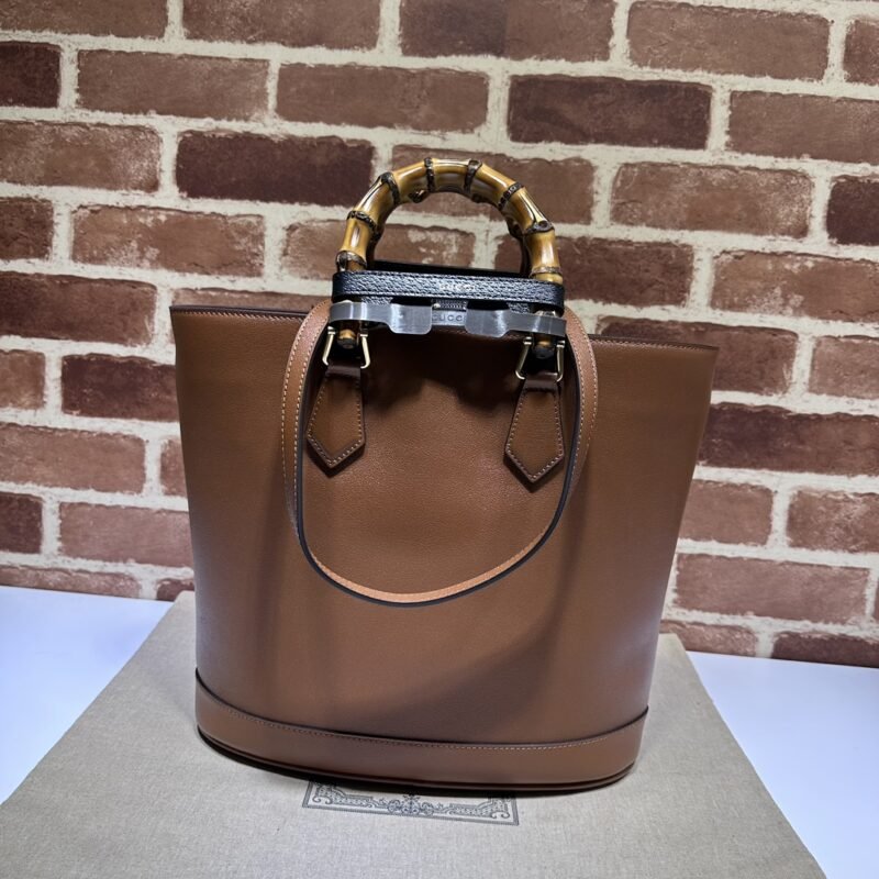 20230517_i1684314223_5541_2 Replica Gucci Diana Medium Tote Bag Brown - 图片 8