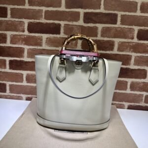 Elementor #30111 Replica Gucci Diana Medium Tote Bag White