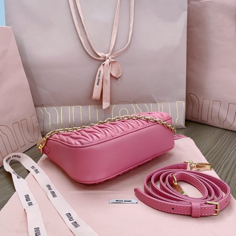 20230530_i1685431115_8022_3 Replica Miu Miu Matelassé Pink - 图片 5